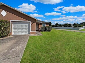 Building Photo - 111 SE 2nd Ave Building Photo - 111 SE 2nd Ave