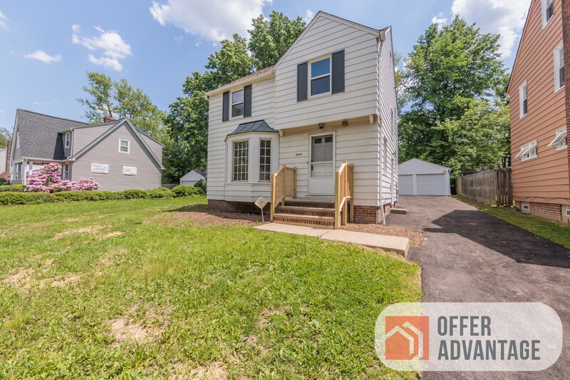 Foto principal - 3948 Delmore Rd