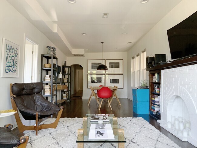 Foto del edificio - 1431 N Fairfield Ave