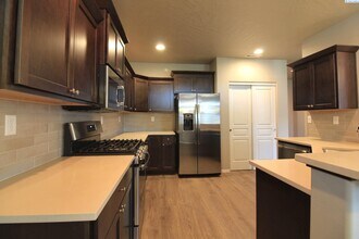 Building Photo - 3710 Whimbrel Ln