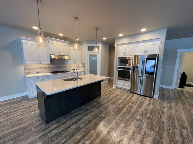 Building Photo - 3075 Deserthawk Lp