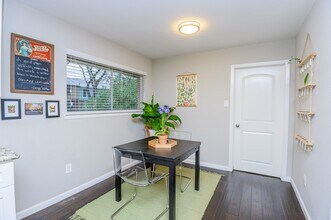 Building Photo - 3630 Zoch Ln