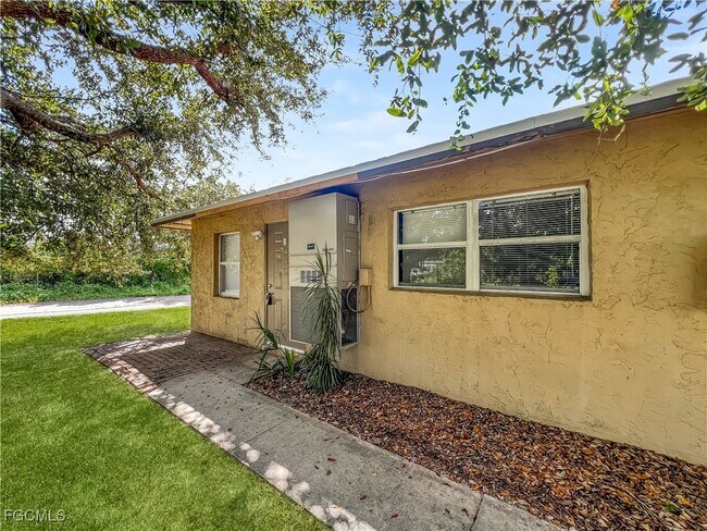 Foto del edificio - 13037 1st St