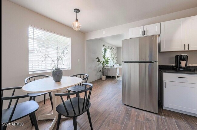 Foto del edificio - 3611 N 21st Dr