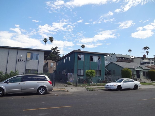 Building Photo - 3853 Montclair St