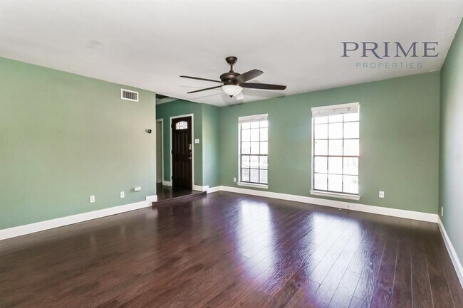 Foto del edificio - 8938 N Plaza