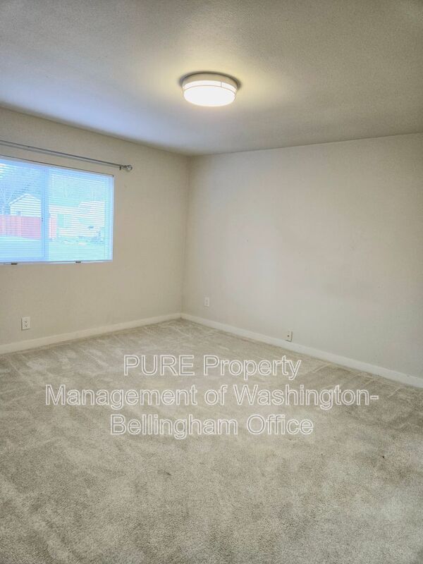 Building Photo - 4758 Neptune Cir