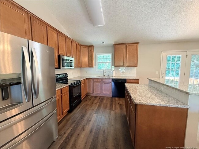 Building Photo - 455 Crusaders Dr