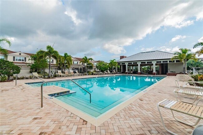 Foto del edificio - 519 53rd Ave N