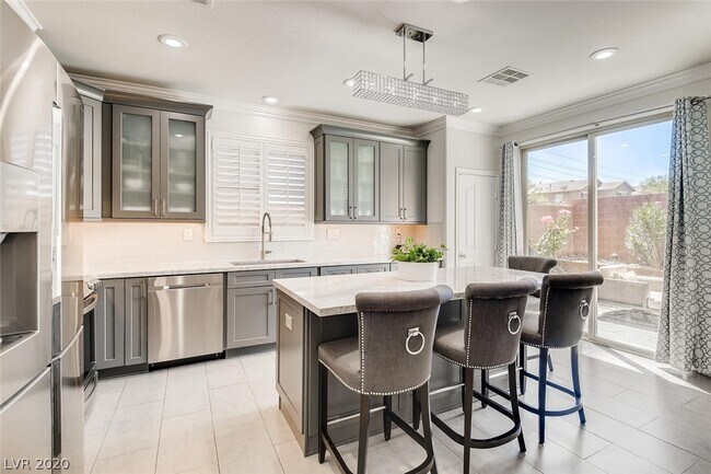 Foto del edificio - 10723 Iona Island Ave
