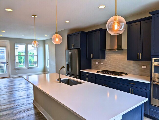 Foto del edificio - Beautiful 2 Bed + Office + 2.5 Bath home i...