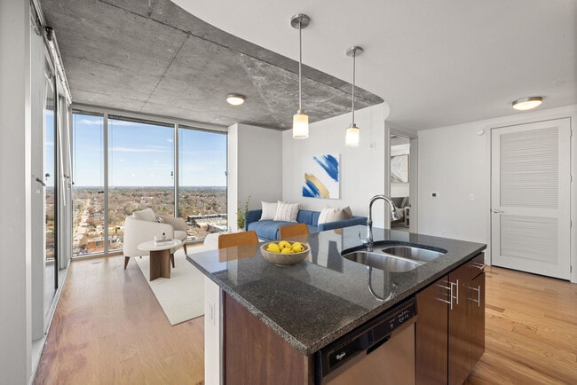 Skyhouse Raleigh apartments — community photo - Skyhouse Raleigh