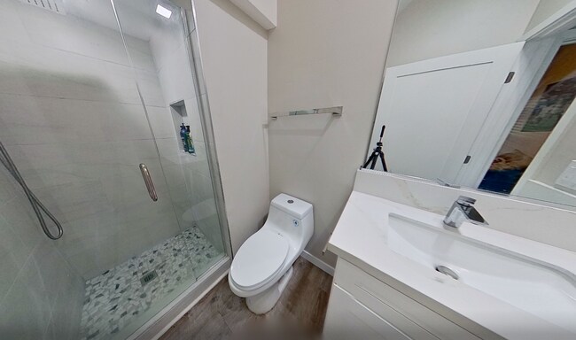 Foto del edificio - 5162-5166 Ewing St.