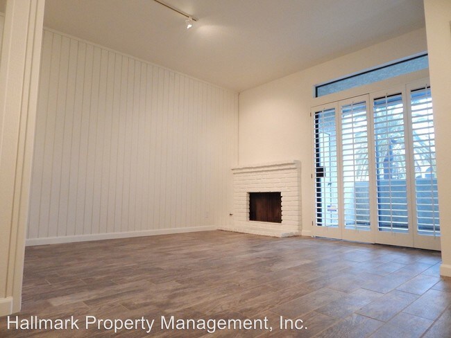 Building Photo - 5032 Dorado Dr