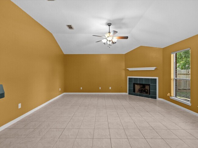 Foto del edificio - 3014 Lonesome Ridge Ct