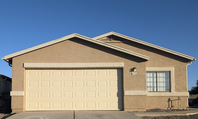 Building Photo - 1732 W Rue du Fleuve