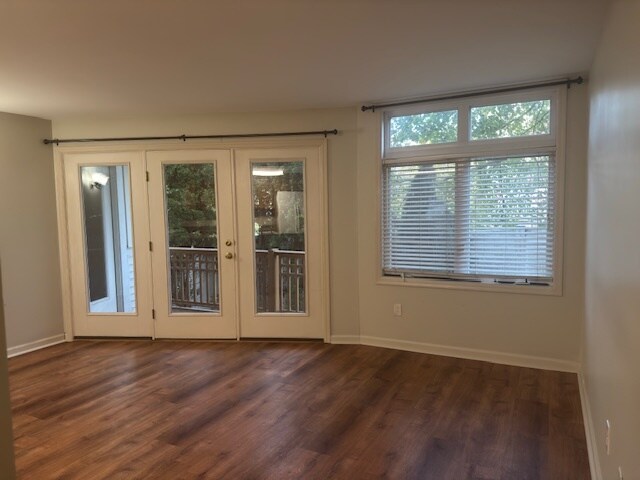 Foto del edificio - 3250 Fairfield Ave