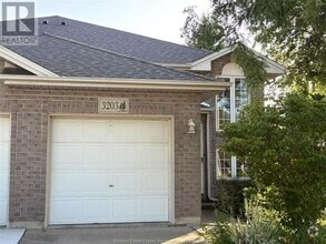 Building Photo - 3203 Daytona Ave
