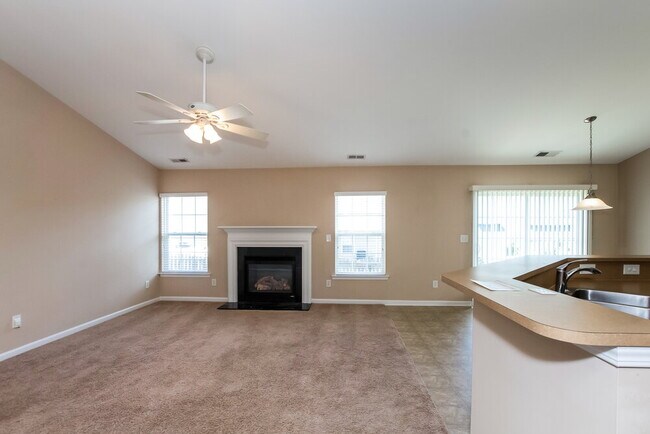 Foto del edificio - 722 Hope St