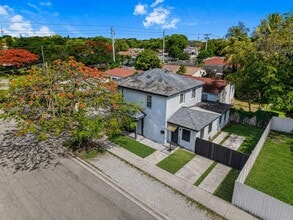 Building Photo - 2275 NW 30th St