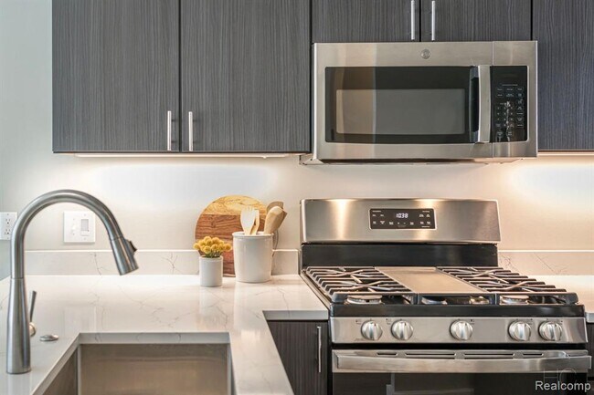 Foto del edificio - 3319 McDowell St