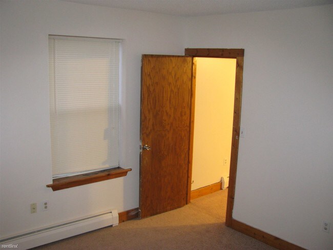Building Photo - 103 Orange St