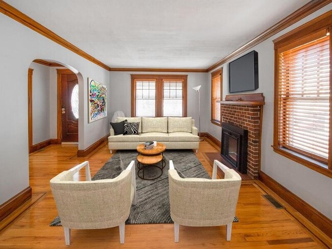 Building Photo - 18 Sherman Ct