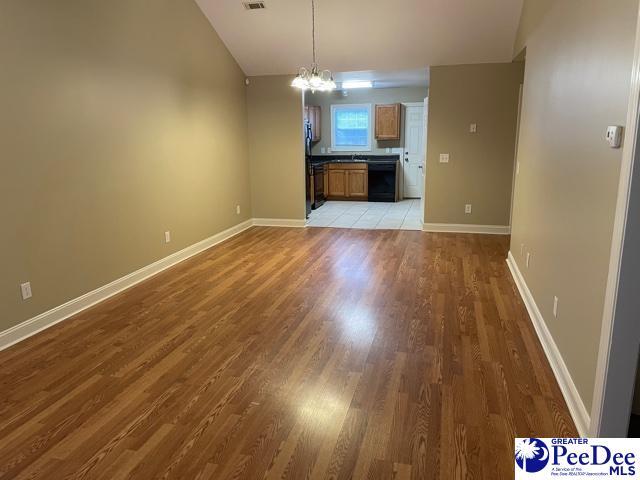 Building Photo - 216 E Carolyn Ave