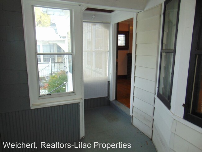 Building Photo - 3 br, 1 bath House - 68 Glenora Drive