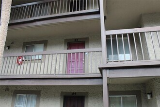 Building Photo - 6306 Newtown Cir