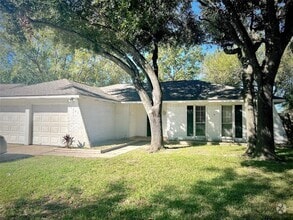 Building Photo - 11227 Rousseau Dr