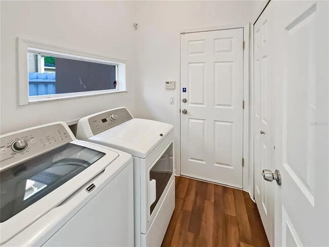Foto del edificio - 148 Harwood Cir