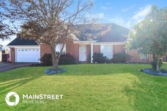 Building Photo - 6123 English Ivy N