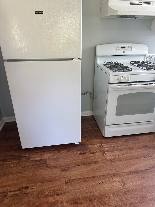 Building Photo - 650 Lebaron Ave