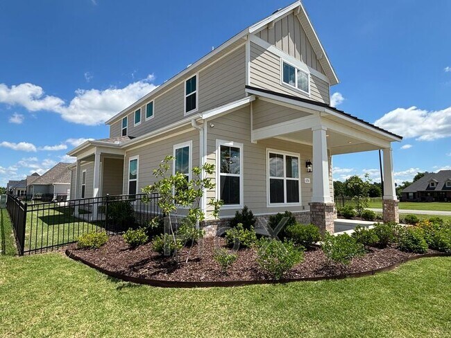 Foto del edificio - 6704 Autumn Ave