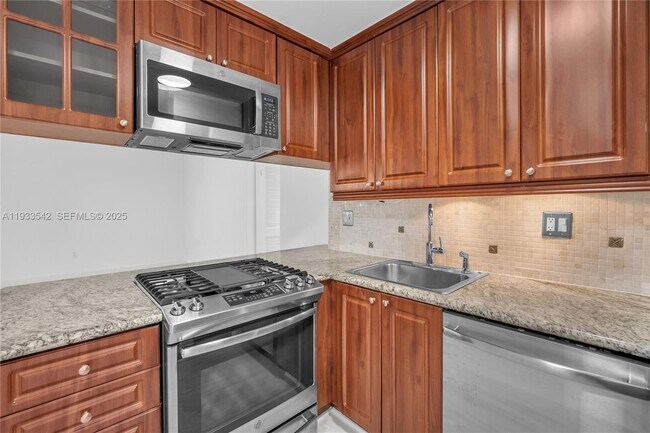 Building Photo - 3265 Virginia St