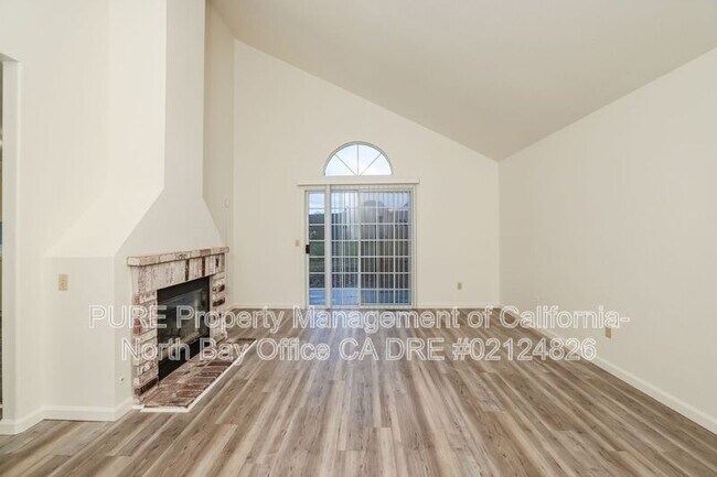 Foto del edificio - 1190 Exeter Dr