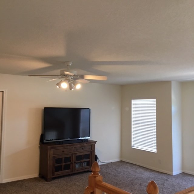 Building Photo - Pinellas Park, Gated Townhome Community 3/...