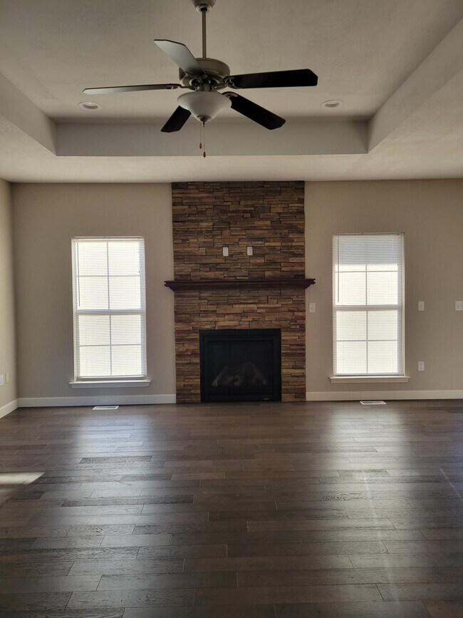 Foto del edificio - 2616 Fieldstone Dr