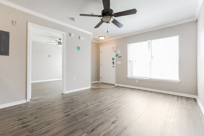 Foto del edificio - 5905 Humkey St