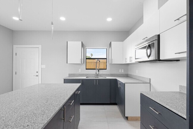 Foto del edificio - 2014 Summerland Ln