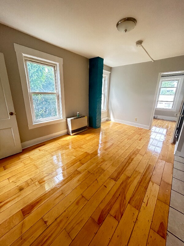 154 N Seminary St Unit 2, Barre, VT 05641 Room for Rent in Barre, VT