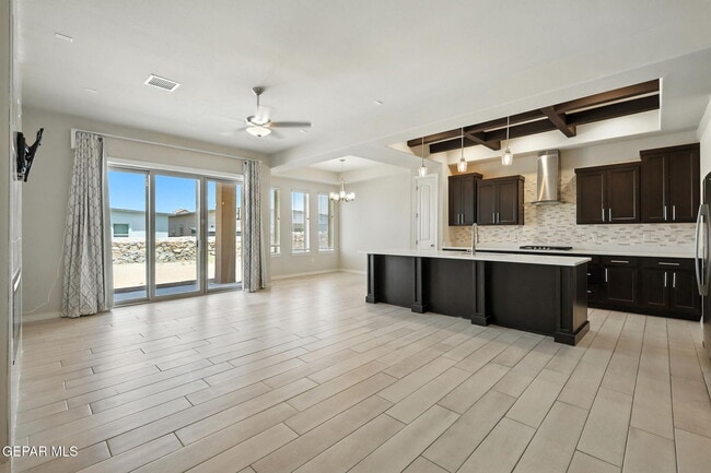 Building Photo - 14937 Tierra Mirage Ave
