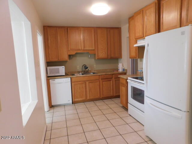 Foto del edificio - 7607 E Pinchot Ave