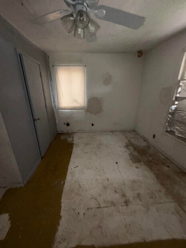 Building Photo - 3024 Glenwood Ave