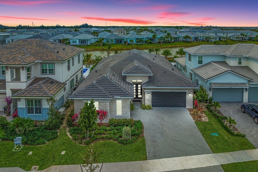 Photo - 12272 Waterstone Circle Unit