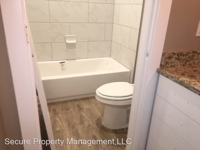 Building Photo - 333 S Fort Ln