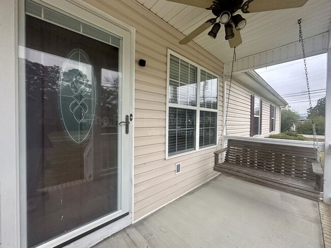 Photo - 695 Prater Rd House