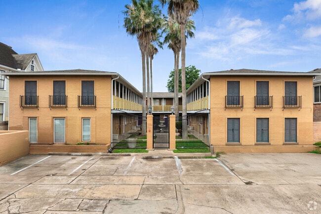Building Photo - 3620 Garrott