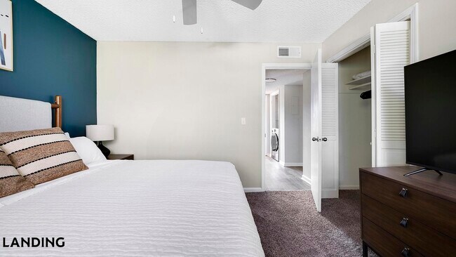 Foto del edificio - 231 New Shackle Island Rd
